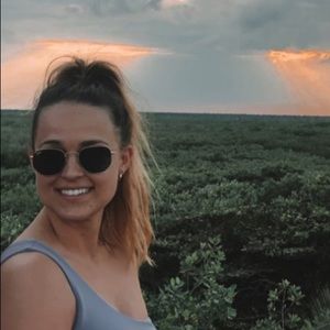 Meet your Posher, Joanna